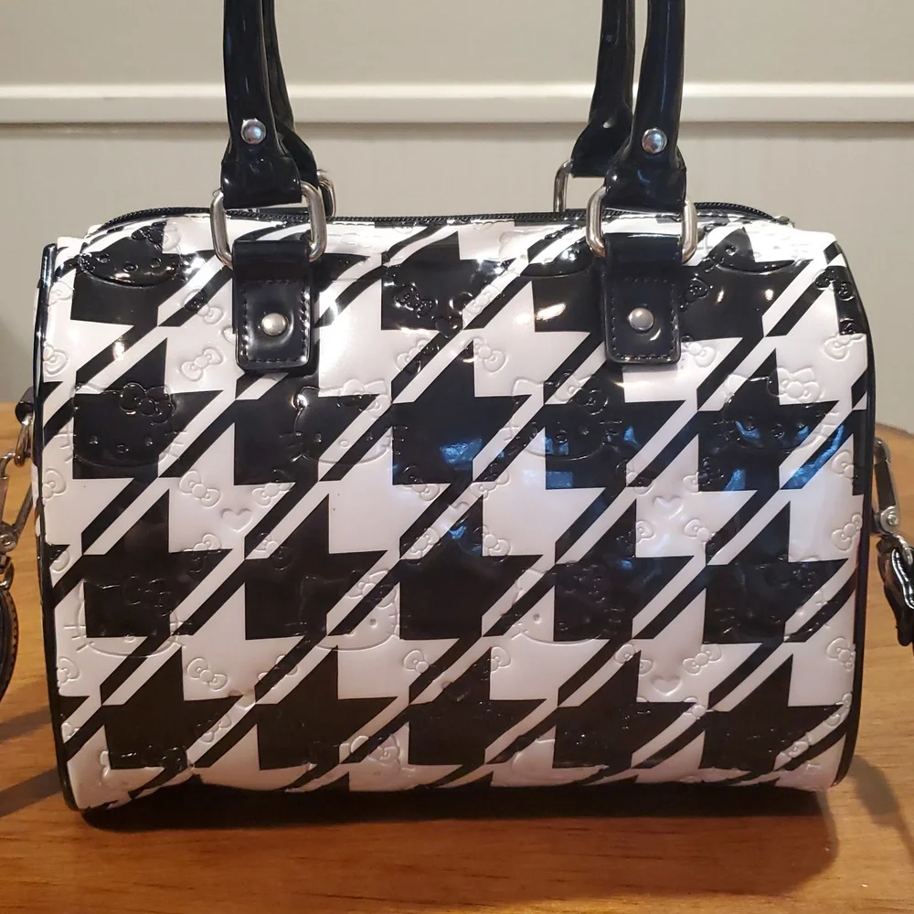 Loungefly Hello Kitty Houndstooth Satchel